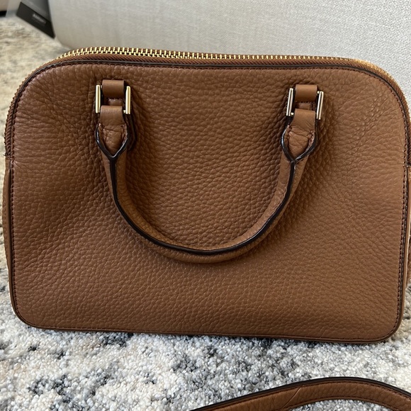 Tory Burch Pebbled satchel - Picture 7 of 16